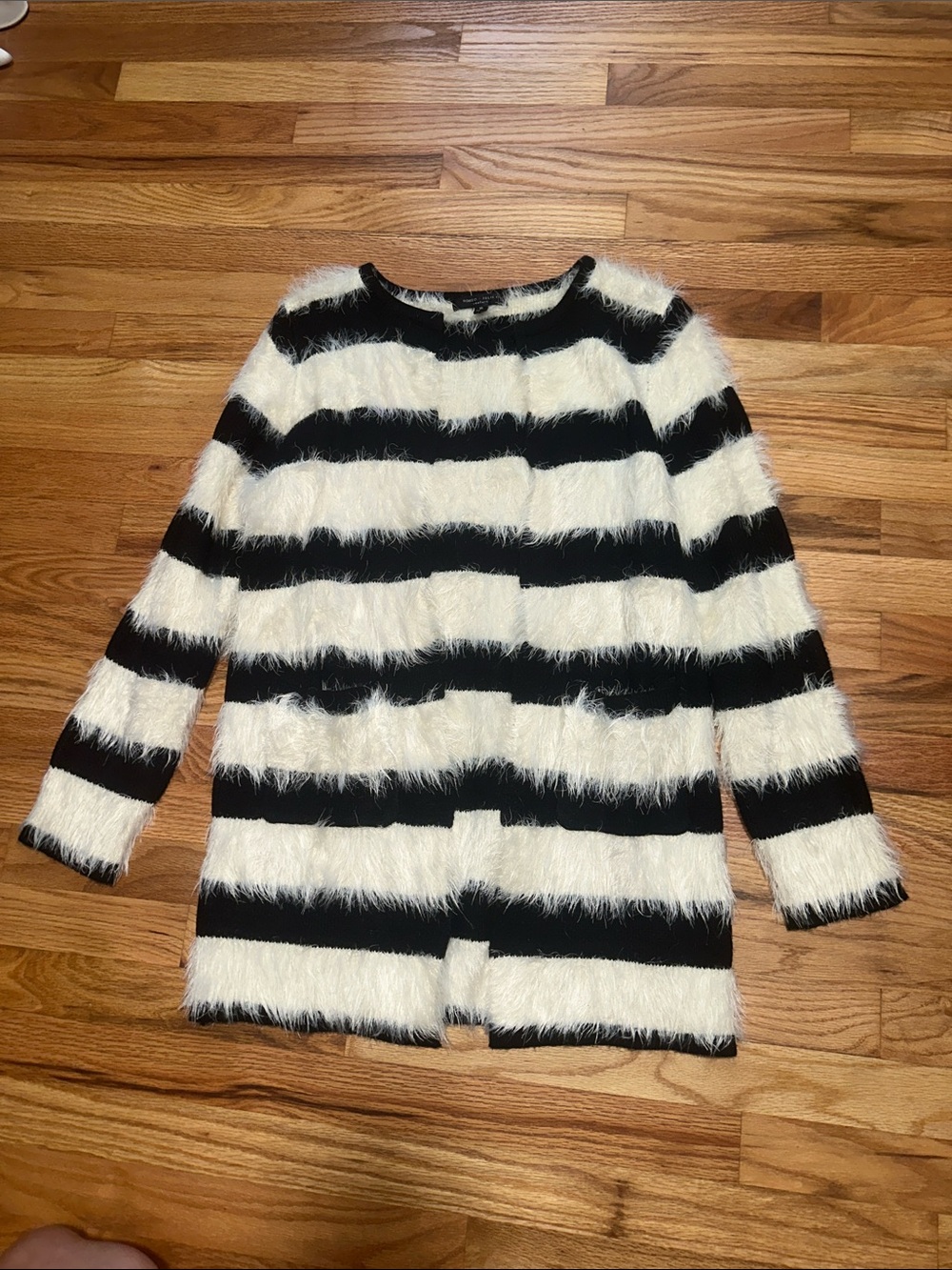 Romeo & Juliet Couture Black and White Striped Fuzzy Crewneck Sweater